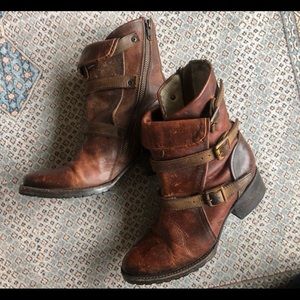 Freebird by Steven, Apex boots